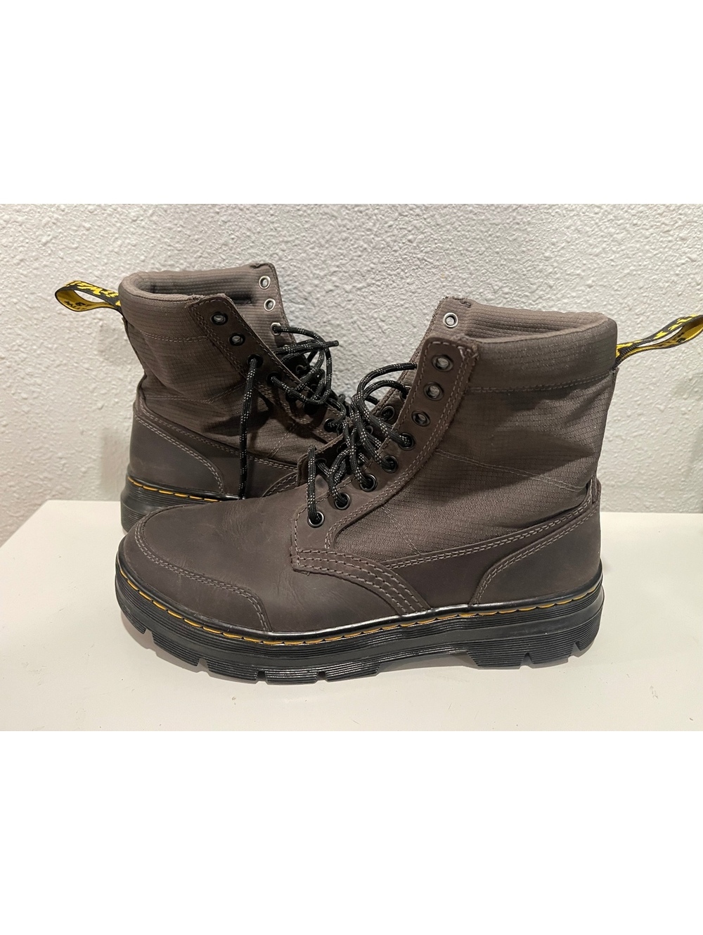 Dr. Martens Gray Combat Boots Size US 9 / UK 8 - Picture 2 of 6